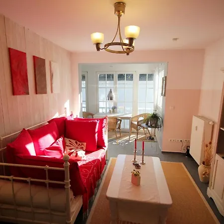 Ambienta By Rujana Apartment