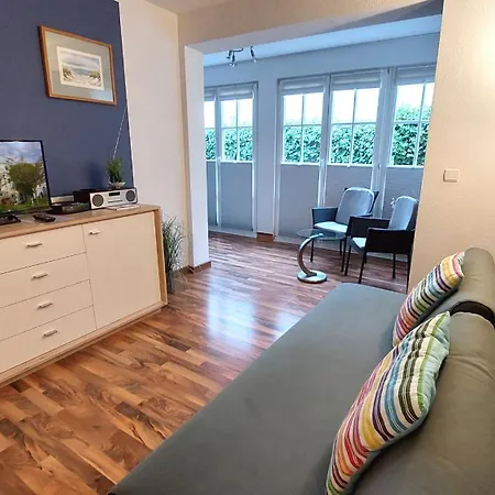 Ambienta By Rujana Apartman *